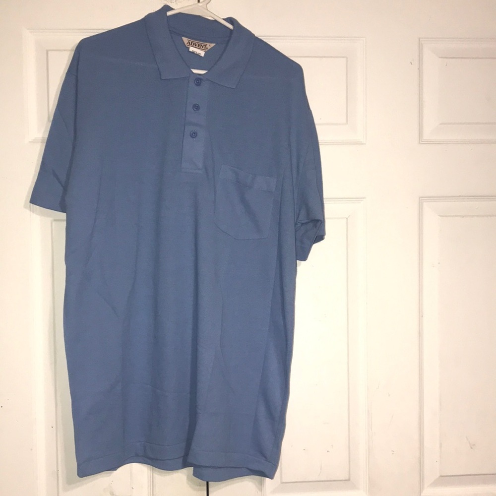 NWOT Men’s Advent Shirt